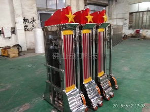 红旗伸缩门专利产品 智能电动门引领云门科技，守护工业企事业单位大门安全